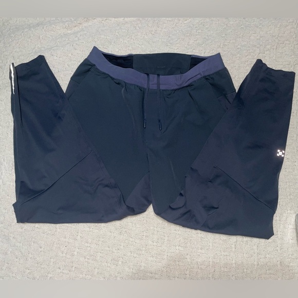 LULULEMON LOUNGE PANTS - Picture 1 of 6